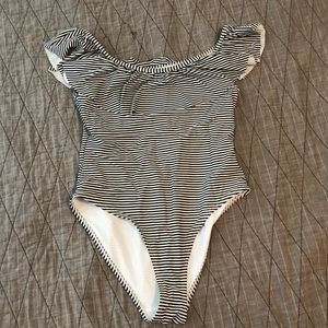 Cabana Del Sol black & white  one piece